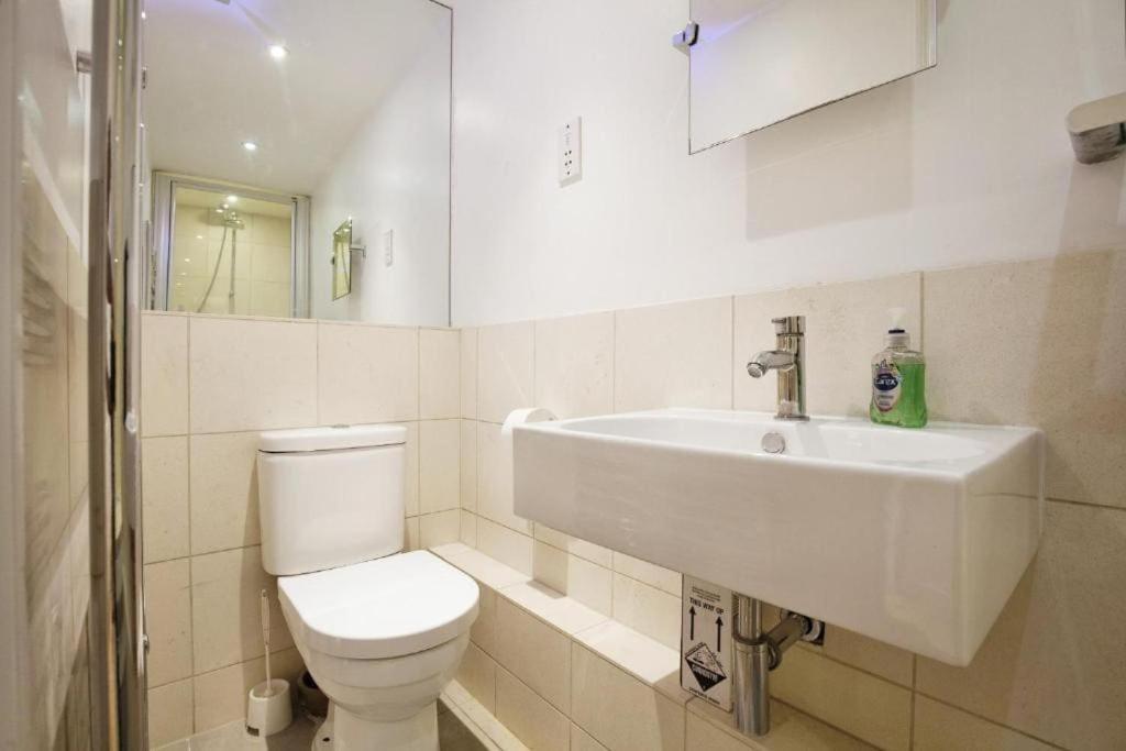 Lovely Kensington Flat London Bagian luar foto