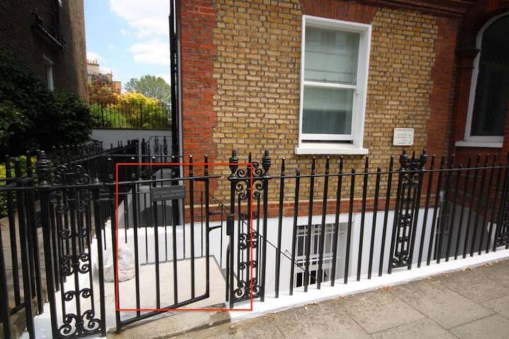 Lovely Kensington Flat London Bagian luar foto