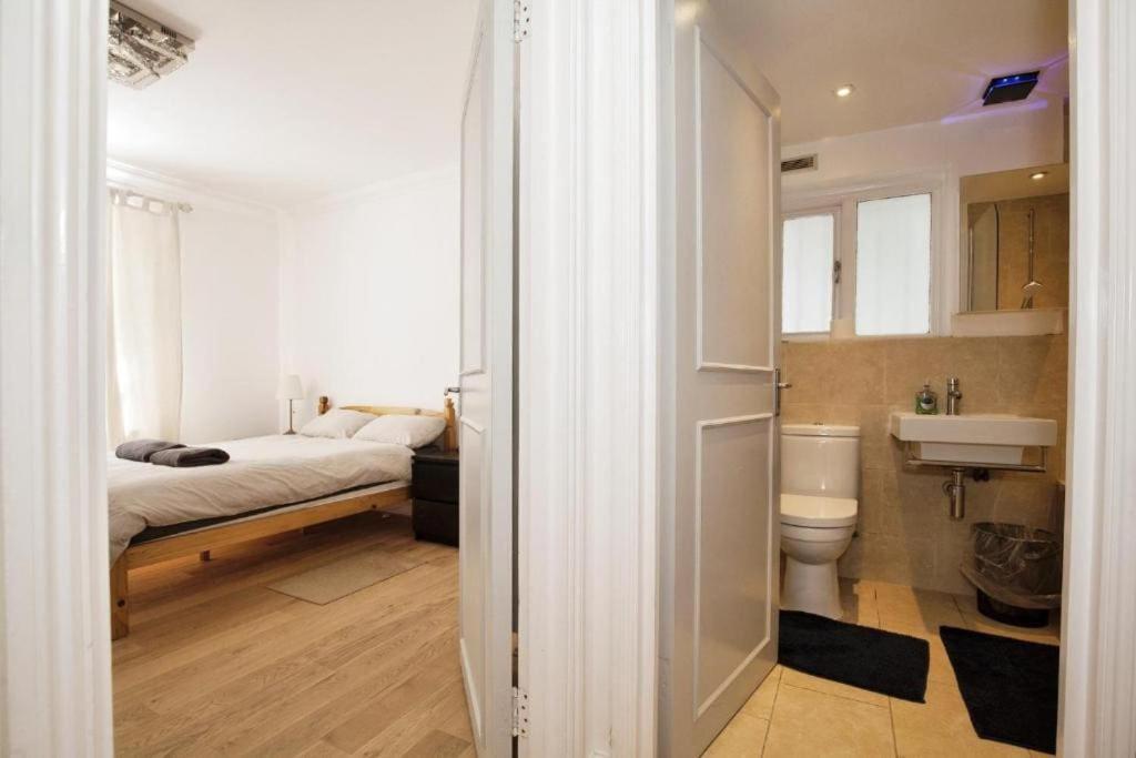 Lovely Kensington Flat London Bagian luar foto