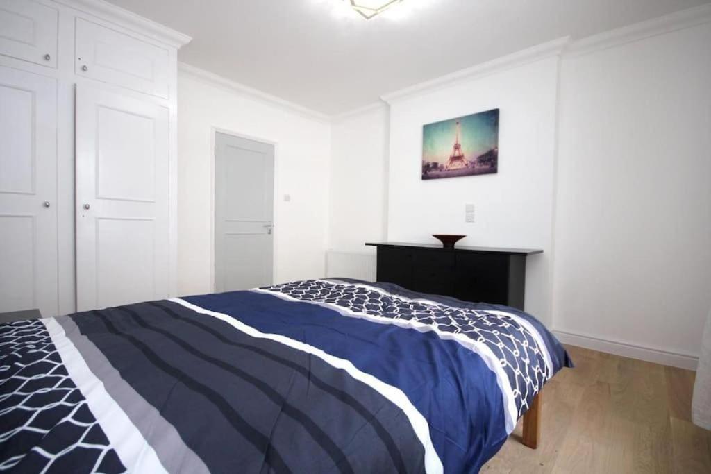 Lovely Kensington Flat London Bagian luar foto